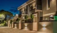 Sea Zante Luxury Beachfront Retreat - Mountain view