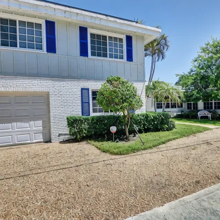 Downtown Delray Beach House, Heated Pool, 5 min to Atlantic Ave