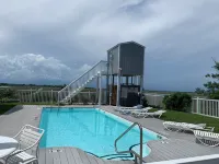 4BR/4BA - pool, elevator, deeded beach access, 2 king suites & AMAZING views! - Beach