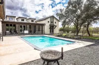 Welcome to Little Blanco! Bonus: Free Golf During Your Stay! - Pools
