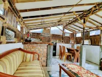Azalea Garden Homestay - Homestays