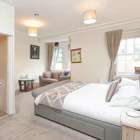 The Ravenswood B&B