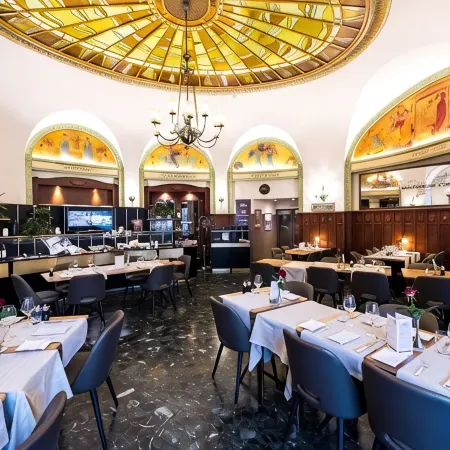 Astra Vevey Hotel & Restaurant