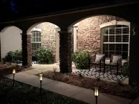 LARGE MODERN 4 BEDROOM HOME. VERY PRIVATE w HOT TUB & 3 acres! - Fitnessstudio
