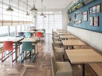 福爾克羅三裏庫酒店 - 早餐