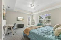 4BR, Hot Tub, Kid Friendly, Video Arcade, Jax Beach, Mayo Clinic, Fenced Yard - 4-Star