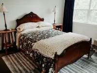 The Rusty Lantern! Enjoy peace and quiet in this cozy mountain cabin! Free WiFi ペンドルトンのホテル