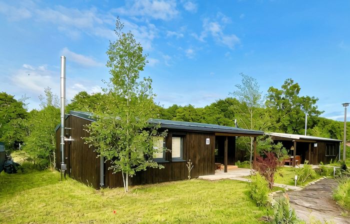 Lovely and modern house with private garden at lake Grimnitz