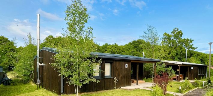 Lovely and modern house with private garden at lake Grimnitz 바르님 군 호텔