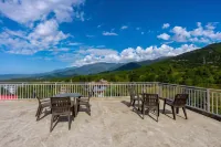 Tlo - the Life Outdoor, Bir Billing