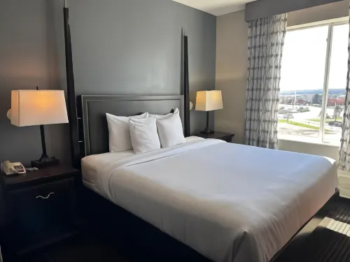 Baymont by Wyndham Colorado Springs - spa