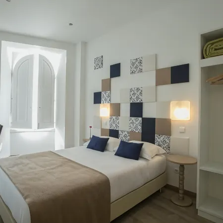 Thomar Story - Guest House Отели в г. Томар