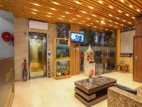Hotel Pride Inn By Maps Hospitality - bar
