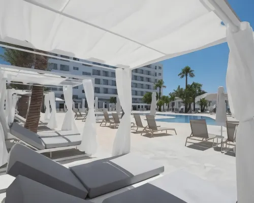 Bohemian Gardens Hotel Hotel a Pernera