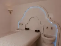 Alpiysky Hotels in Dombay