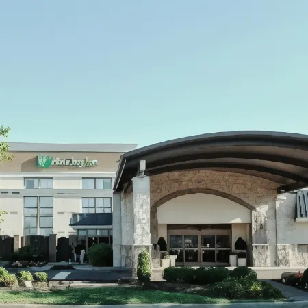 Holiday Inn CINCINNATI-RIVERFRONT by IHG Отели в г. Ковингтон
