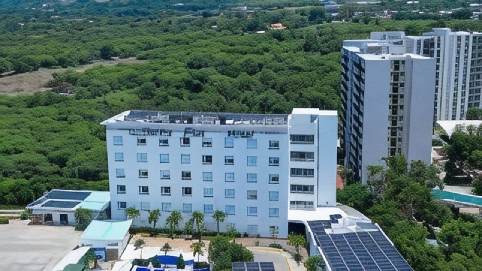 Sanha Plus Hotel