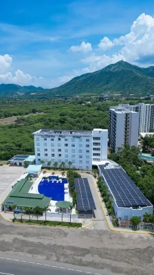 Sanha Plus Hotel Hoteles en 