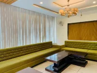 Hotel New Golden Veena