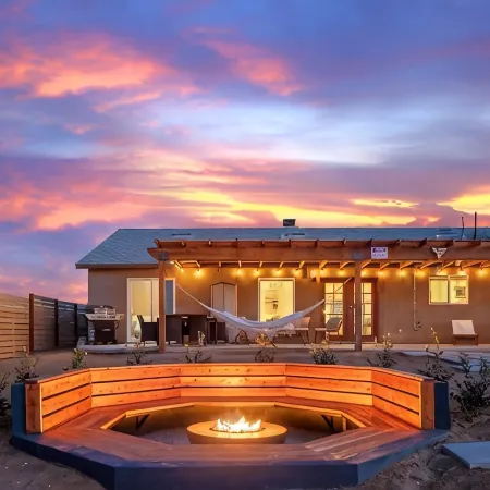 High Desert Hideout: Doma Aquaria
