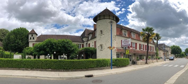 Logis Hotel Grangier Hotels in Lot