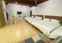 CN Homestay C2 Floor 3 at Nagoya Hill Mall - 2-Star