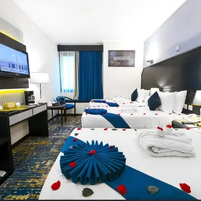 Grand Plaza Al Madina Hotels near Al Baik