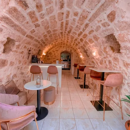 Archontiko Old Town Suites