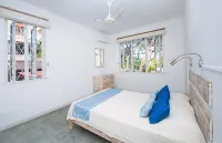 Porcelaine: Stylish apartment with seaview from its balcony