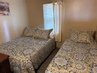 Camp Sammy-Rocky Manor Hotels in Day