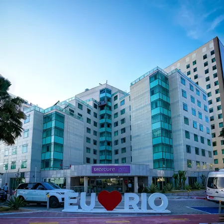 Mercure Rio de Janeiro Barra da Tijuca Отели рядом с достопримечательностью «Пляж Жоатинга»