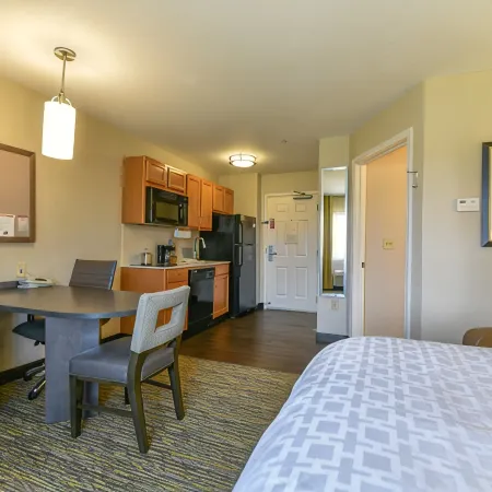 Candlewood Suites MEDFORD by IHG