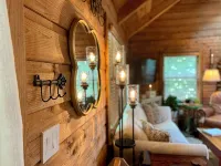 Peaceful Cabin Retreat  - 5 Miles to Downtown Blowing Rock! - Alphydda