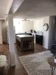 Newly Remodeled Spacious Downtown Apt blocks away from Lake Superior - Condos