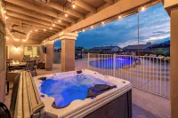 Heated Resort Pool + Hot Tub / Near Stadium - 4-Star