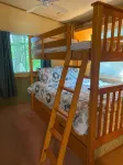 Cheerful cottage with All inclusive family fun! - Homestays