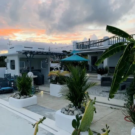 La Casona Blanca Location Location