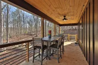 Cozy Cabin. Dog Friendly, Indoor/Outdoor Seasonal Fireplaces,. Firepit, Hot-Tub - シャレー