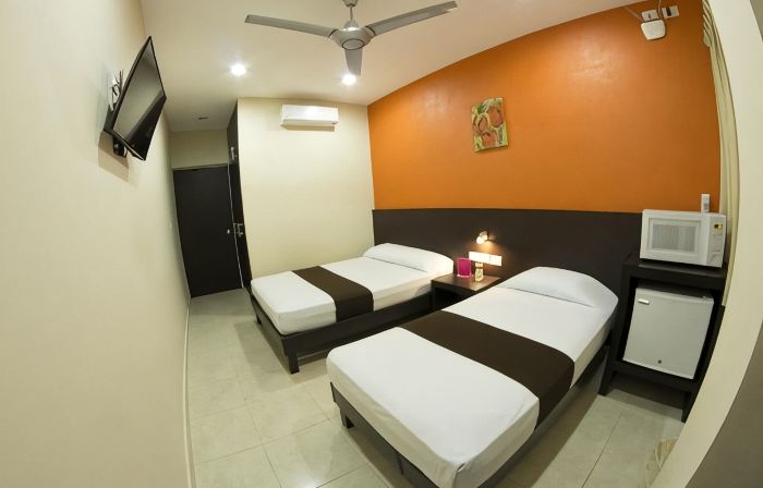 Hotel & Suites Domani