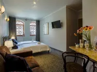 Oliwa Park Residence Hotels near Oliwa