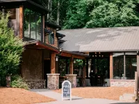 Sylvan Valley Lodge & Cellars Hotels in White County