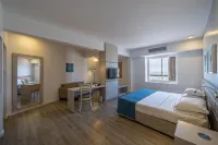 Hotel Oásis Atlântico Imperial - موقف سيارات
