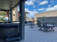 Designer Condo #2: Epic Views, Hot Tub, 75 55" TVs, Sonos, Free Town/Ski Bus