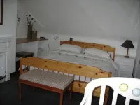 Fabulous Sunny House in Large Private Gardens. Sun Porch & Patio. Mountain Views Hotels in Ballater