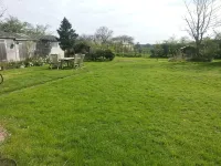Beoley Lodge - parking