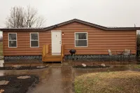 Coaches' Cabin at Ramp 11 Retreat by Concord Sun - 3-Star