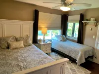 Book Now for August and Fall Color Tours! Close to Grand Traverse Resort - Wifi