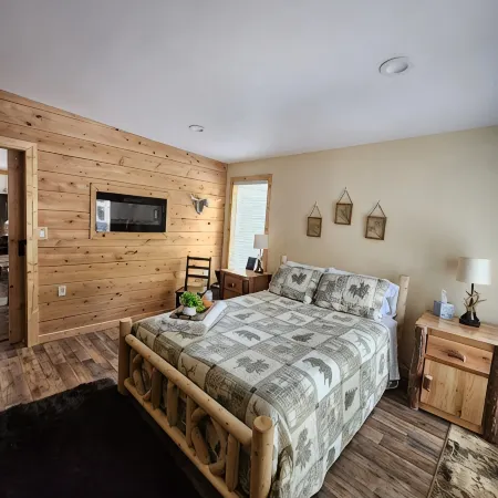 Mountains, Near Falling Water, Ohiopyle, Hot Tub, Hiking, Caverns, Golf Close by