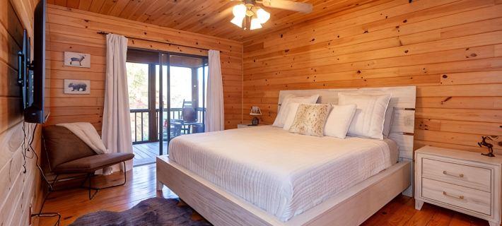 Mountain Forest Cabin w/ Therapeutic SPA Jacuzzi/Pool table/Gameroom Lic #033262 Hotels in Union County