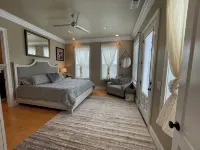 Lakeview Retreat: Dock, Boat Slip, Spacious for multi-family - 무료 와이파이